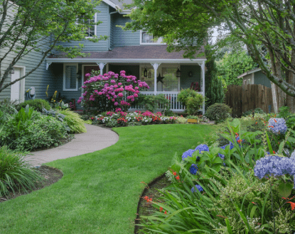 LAWN EDGING